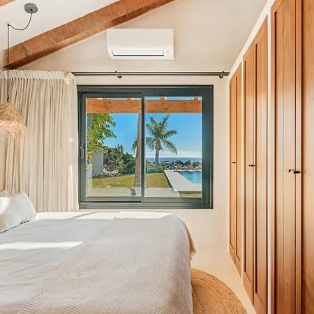 Jasmine - Pool, Sauna, Garden & Sea View Villa *
