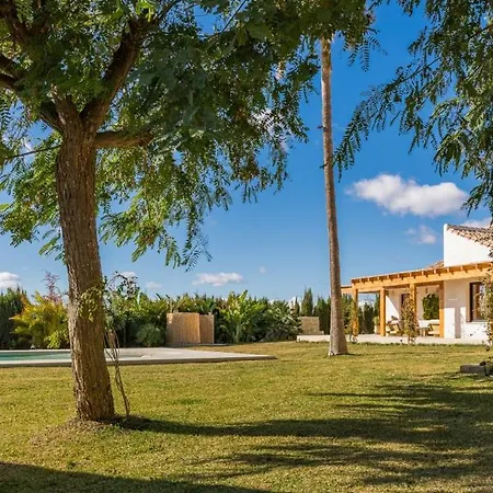 Jasmine - Pool, Sauna, Garden & Sea View Villa