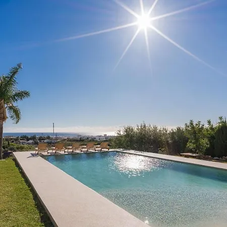 Jasmine - Pool, Sauna, Garden & Sea View Villa